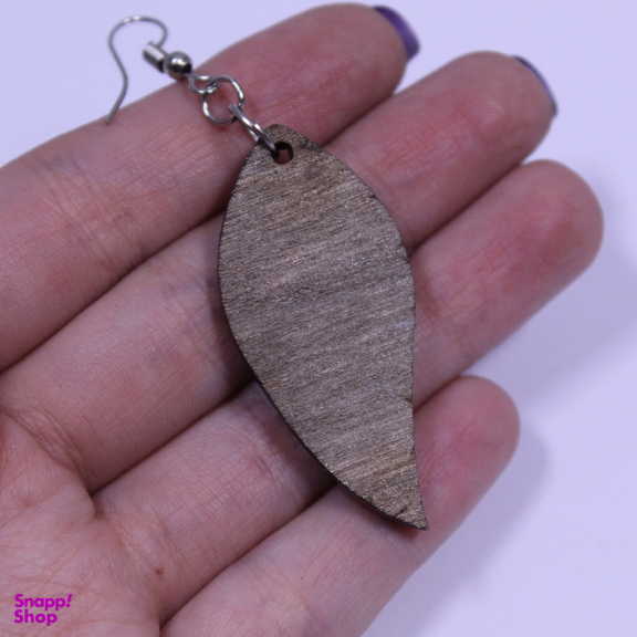 گوشواره دخترانه چوبی سرهه مدل آویزی طرح برگ رنگی رنگی