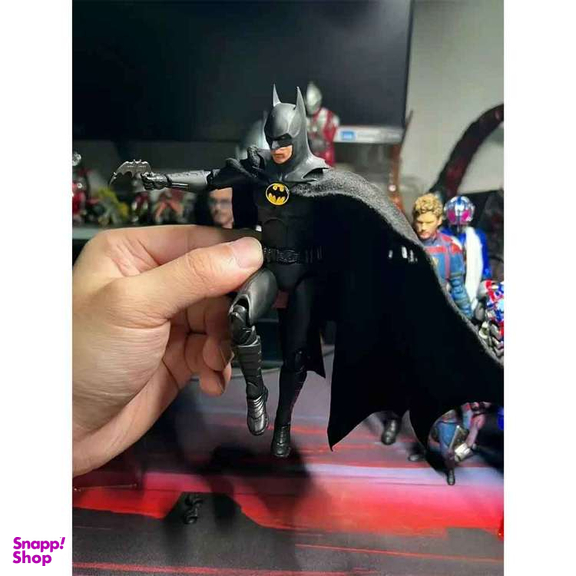 اکشن فیگور بندای مدل بتمن مایکل کیتون مدل The Batman Michael Keaton S.H.Figuarts