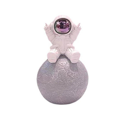 مجسمه مدل فضانورد نشسته روی کره ماه کد 3014