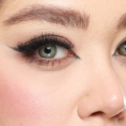 لنز رنگی هرا کد A33CRA شماره 127 رنگ سبز یشمی