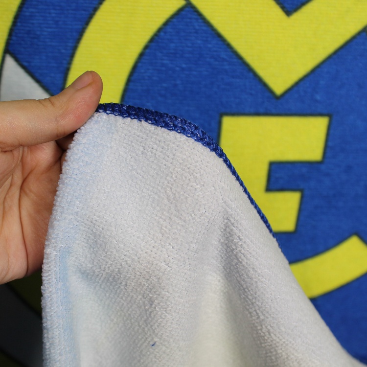 حوله استخری مدل باشگاه فوتبال طرح رئال مادرید کد 02 سایز 137×70 سانتی متر