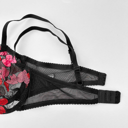 ست شورت و سوتین زنانه نوشه پوش کد 88807 رنگ مشکی قرمز