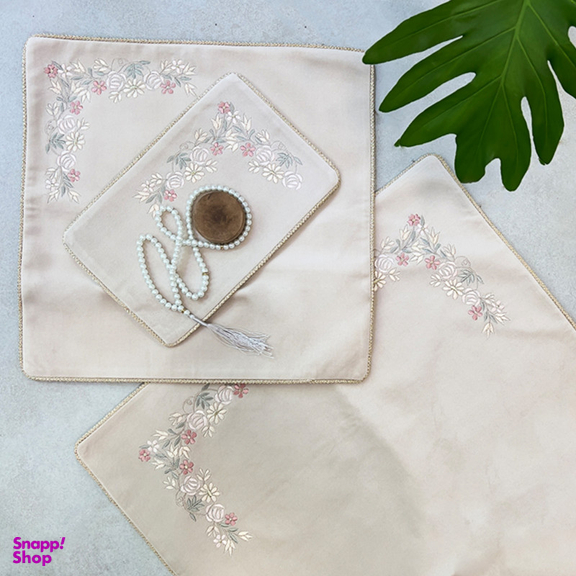 سجاده و جانماز صفاهوم مدل گلریز گلدوزی طرح عروس کد 6