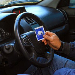 دستمال مرطوب واکس داشبورد خودرو یادانا کد YD1 بسته 15 عددی