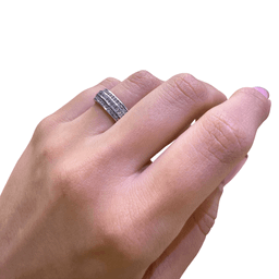 انگشتر نقره 925 عیار زنانه طرح تمام نگین کد roj 1344