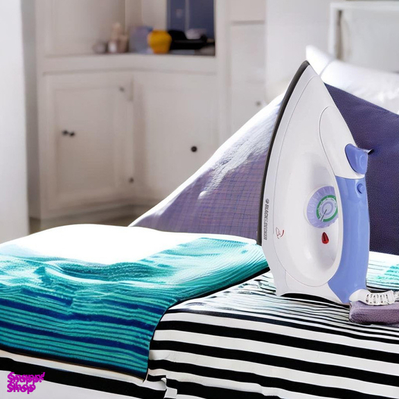 اتو مخزن دار 1000 وات بلک اند دکر مدل F150-B5