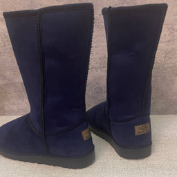 بوت زنانه طرح آگ کد A12 رنگ سرمه ای