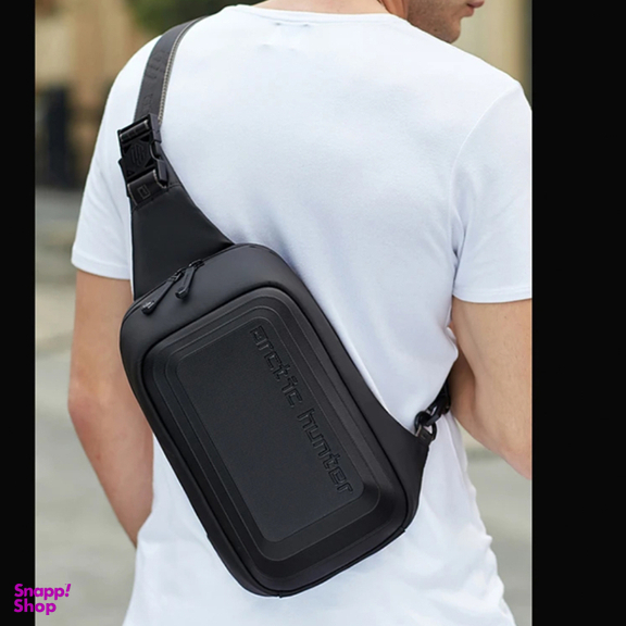 کیف کراس بادی مردانه آرکتیک هانتر مدل XB00126