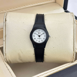 ساعت مچی عقربه ای زنانه کیو اند کیو مدل VQ87J004YBWB