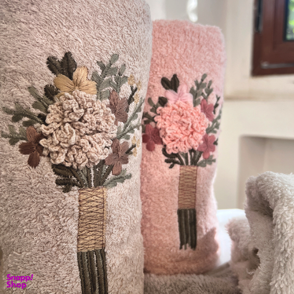 حوله دستی گل برجسته رویال هوم طرح فولیا سایز 50×90 سانتی متر