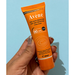 کرم ضد آفتاب بدون رنگ اون مدل water resistant حجم 60 میلی لیتر