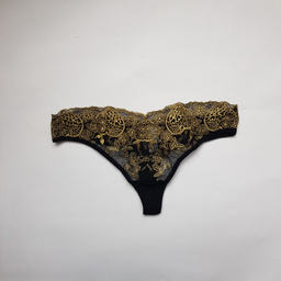 ست شورت و سوتین زنانه برتا مدل توری کد 2420BBG رنگ مشکی
