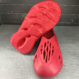 دمپایی ساحلی پاپا مدل فضایی رنگ قرمز