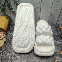 دمپایی زنانه پاپا مدل آهو کد 129619 رنگ سفید