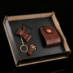 ست هدیه زنانه چرم یلسان مدل مانا کد ARS-HSG-MRV-105-asl رنگ عسلی