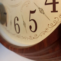 ساعت دیواری شوبرت مدل 5186