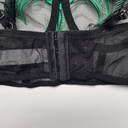 ست شورت و سوتین زنانه برتا مدل توری کد 1031ZG رنگ مشکی