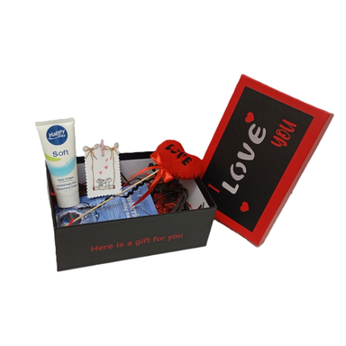 ست هدیه جعبه i love you کد 3130005