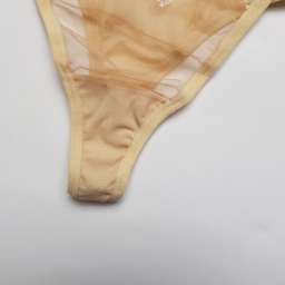 ست شورت و سوتین زنانه برتا مدل توری کد 2420C رنگ کرم