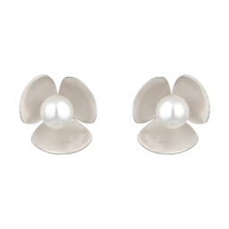 گوشواره نقره زنانه مدل گل یاس و مروارید کد E03