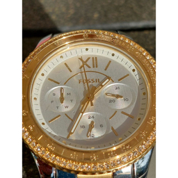 ساعت مچی عقربه ای زنانه فسیل مدل ES5107