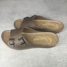 دمپایی طبی زنانه کمند مدل 109 رنگ شکلاتی