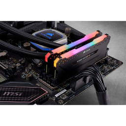 رم دسکتاپ تک کاناله کورسیر مدل VENGEANCE RGB 3200MHz ظرفیت 16 گیگابایت