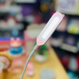 چراغ مطالعه و ساعت رومیزی مدل کرومی کد 03