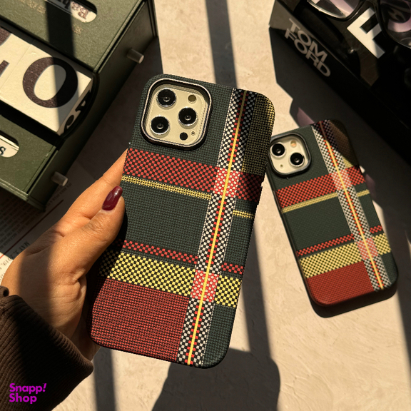 قاب گوشی موبایل کیو سریز کربن مات مناسب برای اپل iPhone 16 Pro