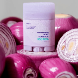 ضد آفتاب استیکی ضد لک و روشن کننده ایزنتری مدل Onion Fresh وزن 22 گرم