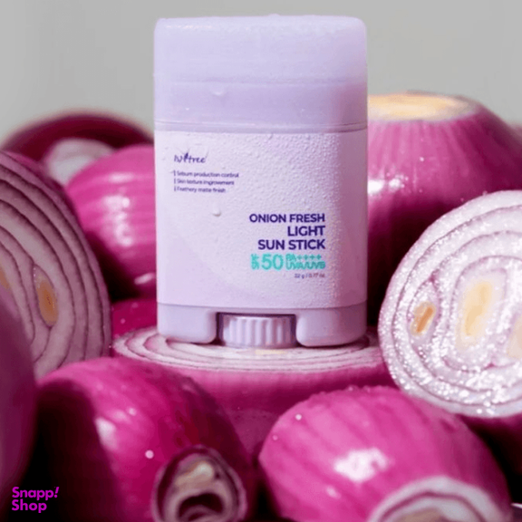 ضد آفتاب استیکی ضد لک و روشن کننده ایزنتری مدل Onion Fresh وزن 22 گرم