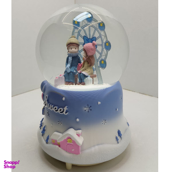 گوی موزیکال مدل پمپی و گردان طرح داستان عاشقانه برفی