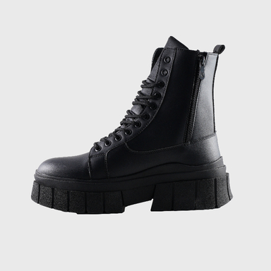 بوت مردانه مدل برشکا 2 کد B499 رنگ مشکی