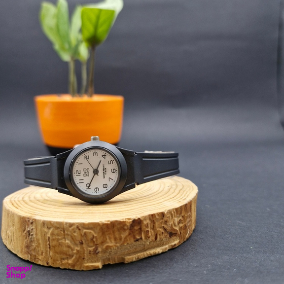 ساعت عقربه ای زنانه طرح کیو اند کیو مدل اسپرت رنگ مشکی