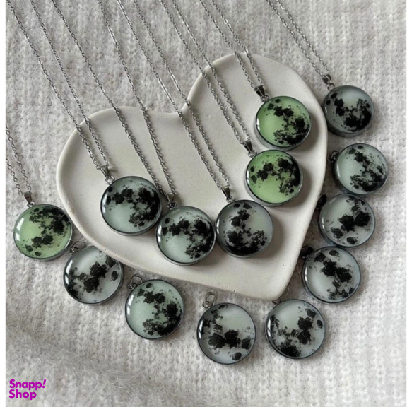 گردنبند زنانه مدل ماه شب تاب رزینی