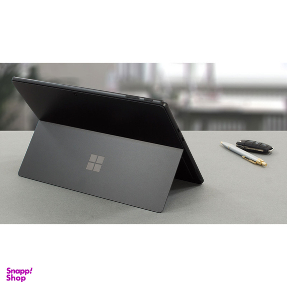 تبلت مایکروسافت مدل Surface Pro 9-i7 1255U ظرفیت 512 گیگابایت و رم 16 گیگابایت به همراه کیبورد Signature Black و قلم Slim Pen 2
