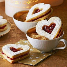 کاتر دو طرفه شیرینی پزی بهگز مدل قلب مجموعه 5 عددی