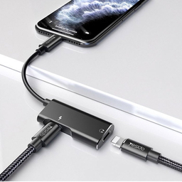مبدل Aux Lightning یسیدو مدل YAU12 با قابلیت شارژ