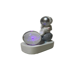 چراغ خواب طرح فضانورد کد 1962