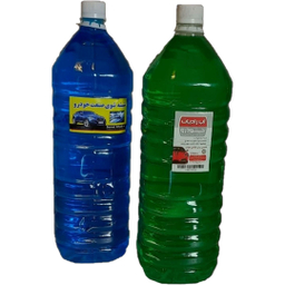 آب رادیاتور صنعت خودرو کد 222021 حجم 2.5 لیتر به همراه محلول شیشه شوی حجم 2.5 لیتر