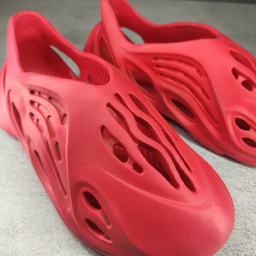 دمپایی ساحلی پاپا مدل فضایی رنگ قرمز