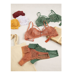 ست شورت و سوتین توری فنردار بارون کد 345 رنگ زرد