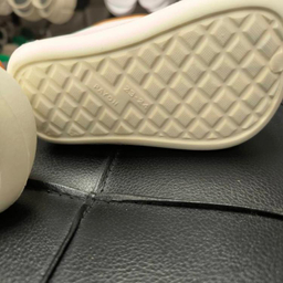 بوت پسرانه پایون مدل بتمنی ویانزا رنگ شیری