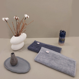 حوله دستی ارغوان مدل کارن سایز 80×40 سانتی متر