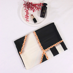 روسری زنانه آنالیا مدل ابریشم دست دوز طرح زنجیری کلاسیک کد ana-2821