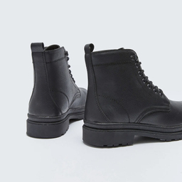 نیم بوت مردانه ال سی وایکیکی مدل TPU