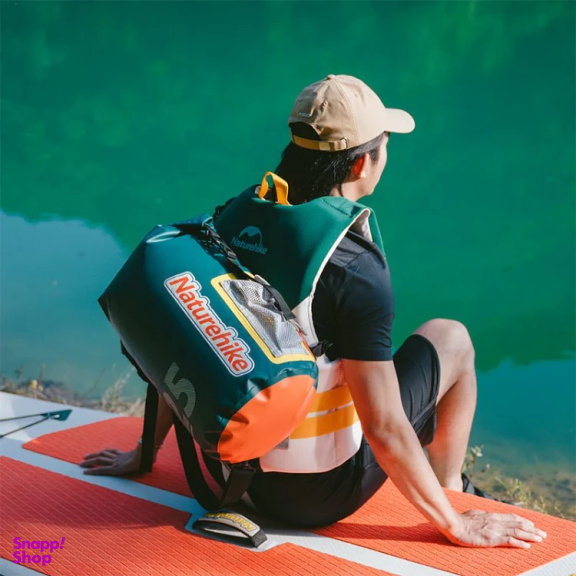 کوله ضد آب 10 ليتر نیچرهایک مدل Backpack waterproof bag کد CNK2300BS017