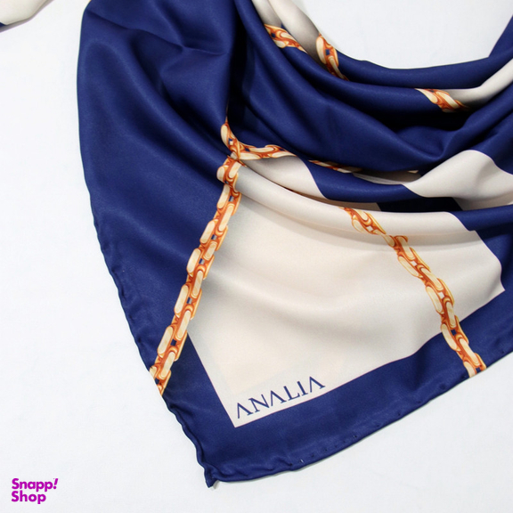 روسری زنانه آنالیا مدل ابریشم دست دوز طرح زنجیری کلاسیک کد ana-2821