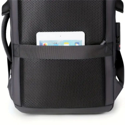 کوله‌ پشتی مسافرتی مدل Air Backpack به همراه پمپ باد الکتریکی