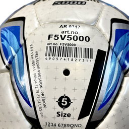 توپ فوتبال مولتن مدل F5V5000